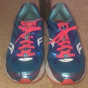 Saucony Ride 7 Running Shoe